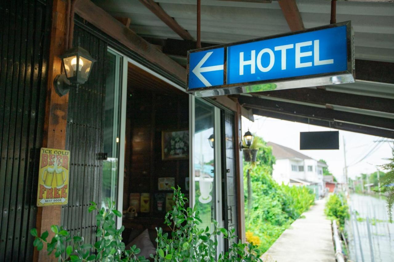 Reuan Vilawan Ratchaburi Exterior foto